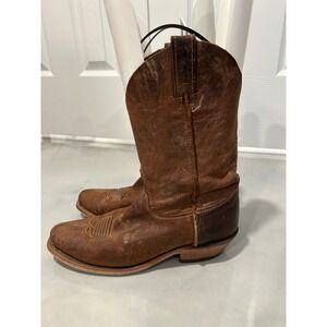 Justin Mens Leather Western Cowboy Work Boots Square Toe USA Made 9.5 EE 2253